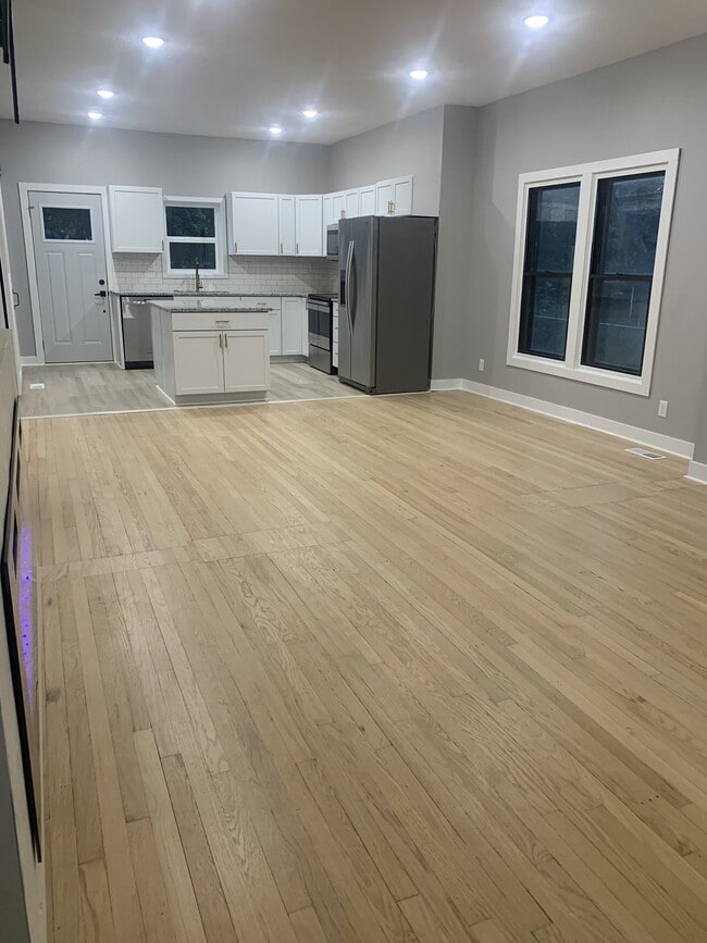 Photo - 1025 N 45th St