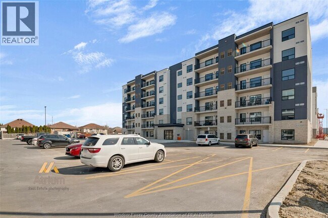 Photo - 3340 Stella Crescent Unit 119