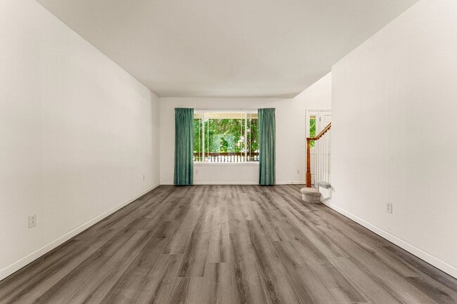 Photo - 7247 S Acoma St