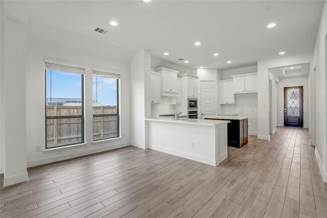 Photo - 102 Marvins Bnd