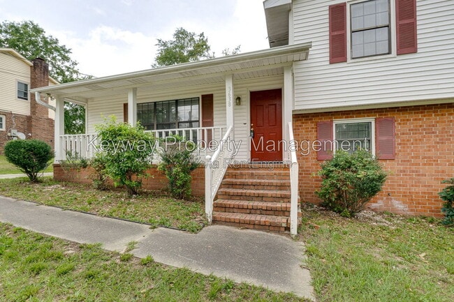 Photo - 3638 Karleen Rd