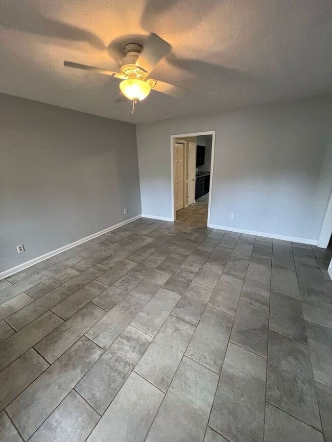 Photo - READY NOW!!! 2 Bedroom 2 Bath Ranch Duplex!!!