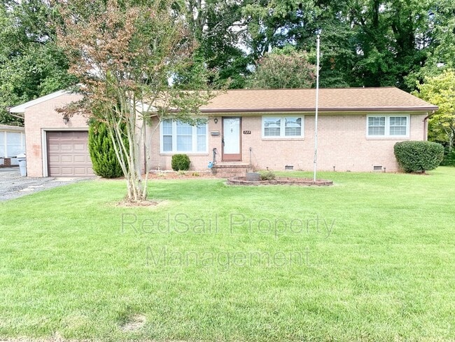 Photo - 729 Milton Dr