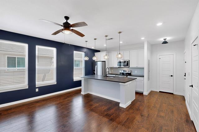 Photo - 800 S Welch St Unit 208