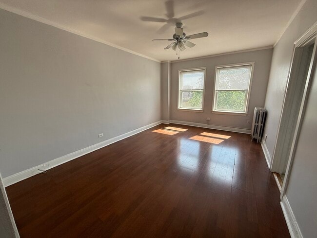 Photo - 6930 N Greenview Ave Unit 604