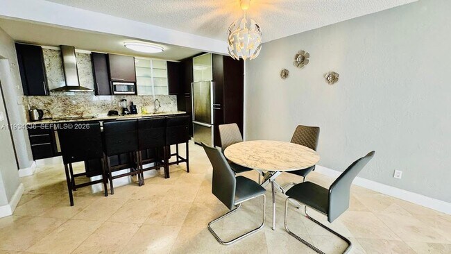 Photo - 19390 Collins Ave Unit 816