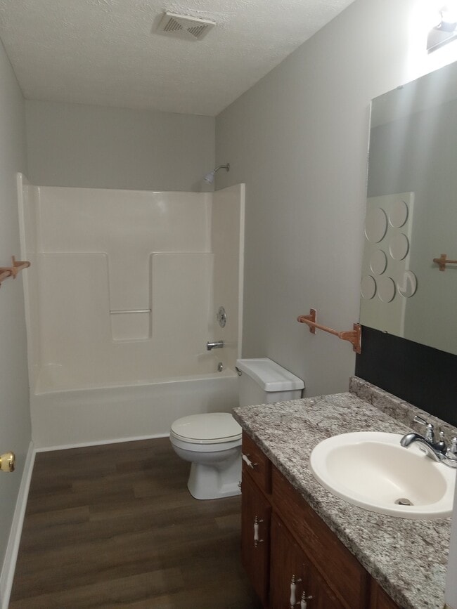 Photo - 542 Hickory Dr Unit 1