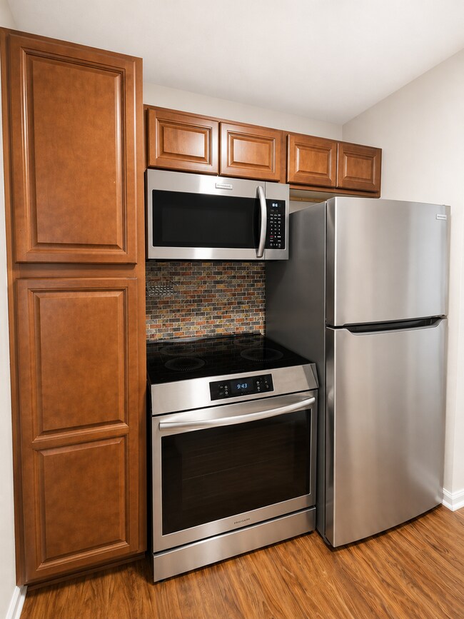 Photo - 3015 Old Bryan Dr