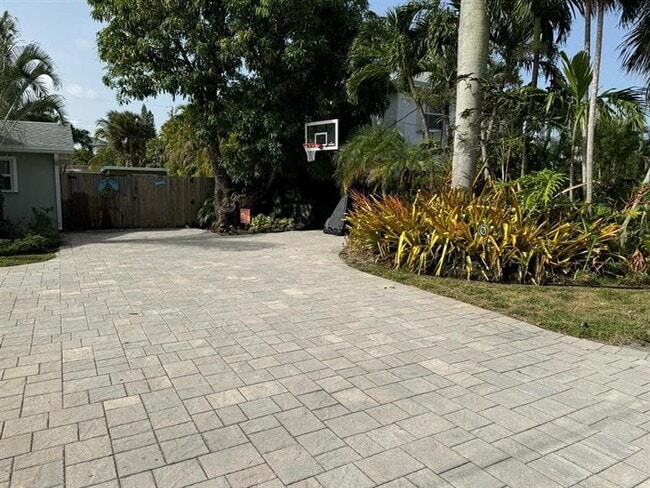 Photo - 1509 NE 35th St