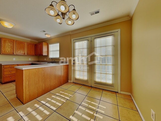 Photo - 7801 Beechtree Ln