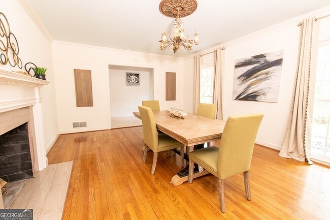 Photo - 3611 Cloudland Dr NW