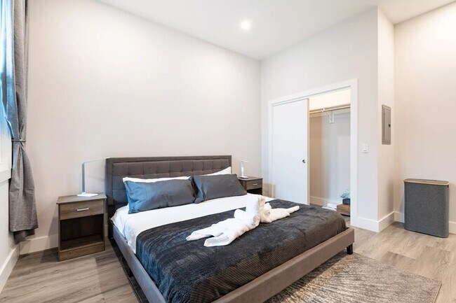 Photo - 2316 Filbert St Unidad ID1328000P