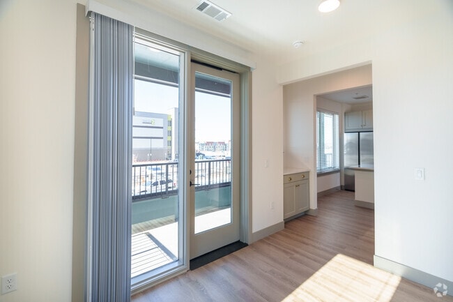 3BR, 2.5BA - 1,470SF - Living Space