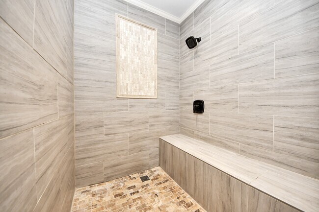 Building Photo - 3758 Tanglewilde St Unit 6 Rental