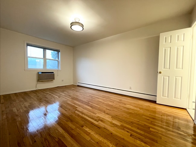 Photo - 4305 49th St Unit 2