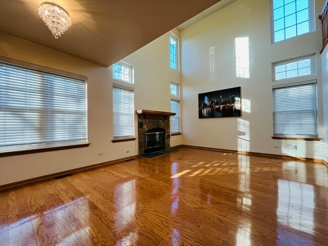 Photo - 160 Holmes Way