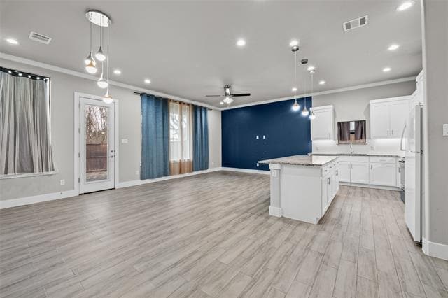 Photo - 3403 Bickers St