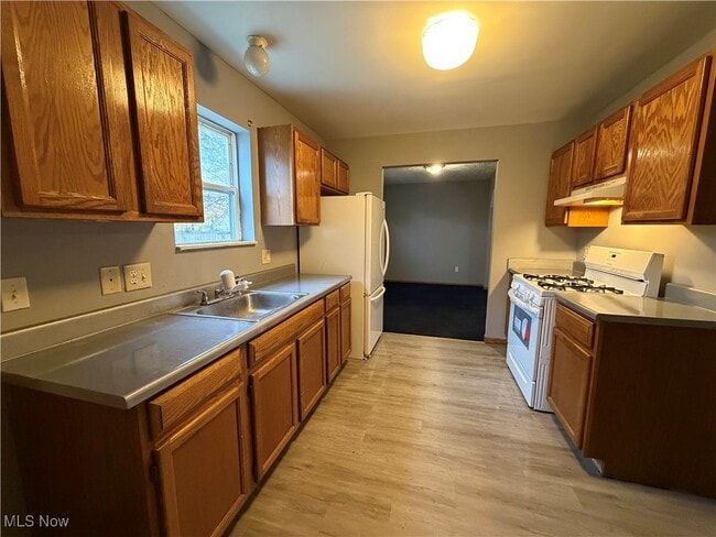 Photo - 4154 E 95th St