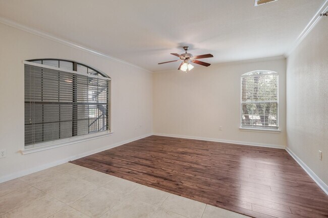 Photo - 7323 Snowden Rd