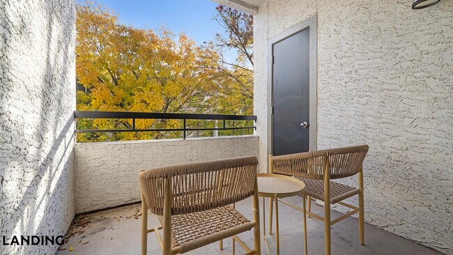 Photo - 3201 Duval Rd Unidad 329