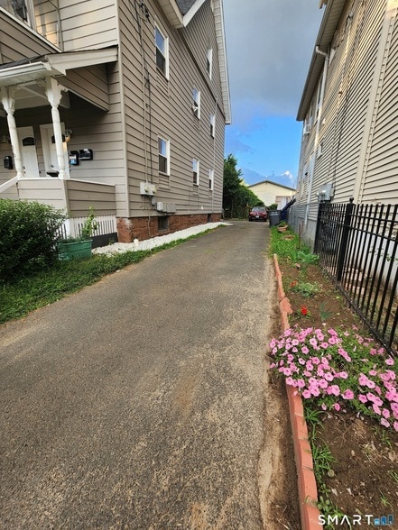 16-18-18 Heath St