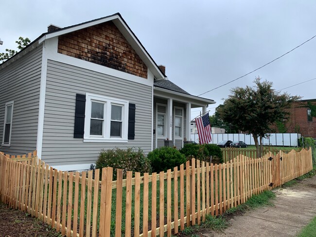 Photo - 1120 3rd Ave S