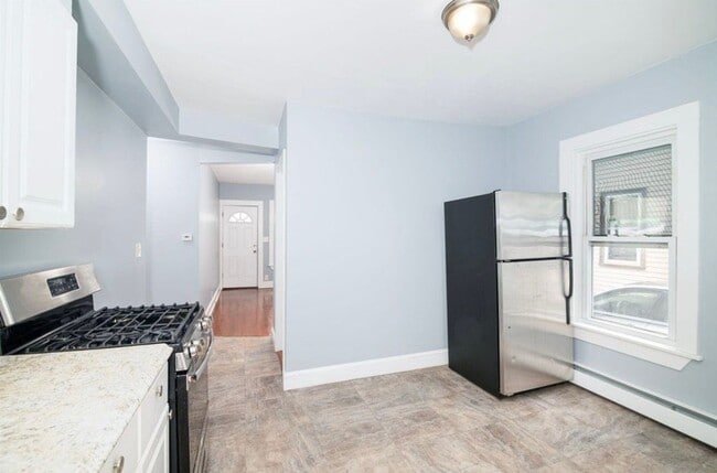 Photo - 85 Gilbert St