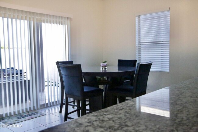 Photo - 5542 W Moody Trl