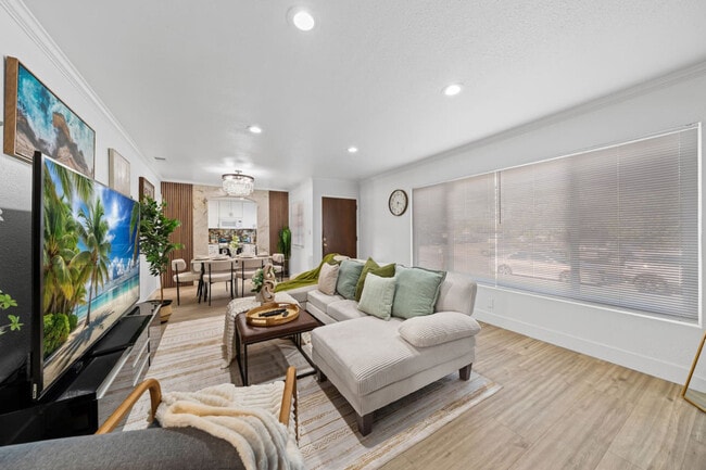 Photo - 606 S Sunshine Ave Unidad ID1283137P