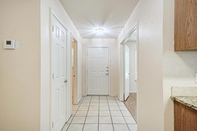 1508 Big Bend Dr