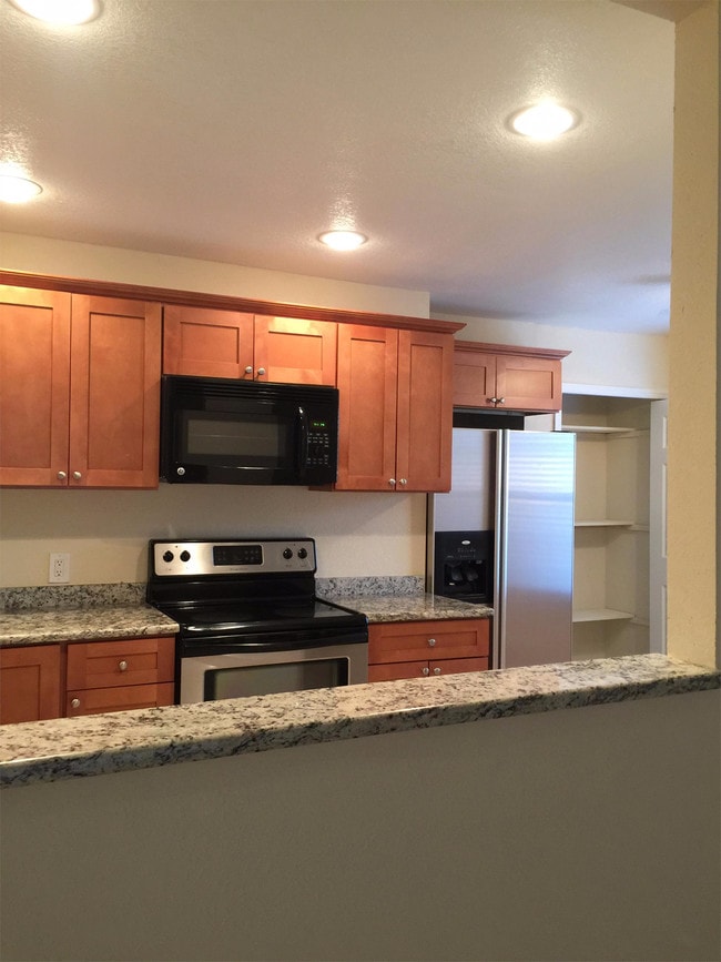 Building Photo - 4094 Dijon Dr