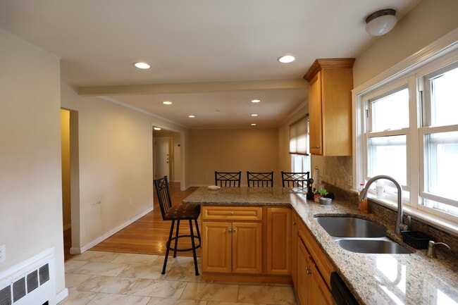 Photo - 20 Cummings Rd Unit 2