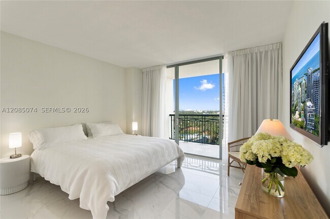 Photo - 3350 SW 27th St Unit 1807
