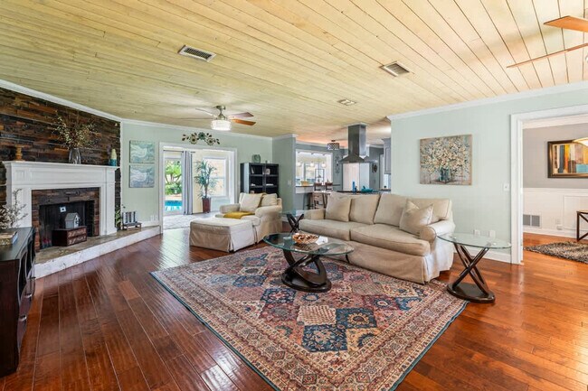 1937 Grove Bluff Cir W Unidad SI ID1578589P