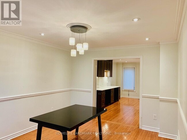Photo - 2780 Teak Crescent