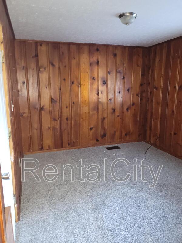 1025 Flicker Dr House House Rental in Dyersburg, TN