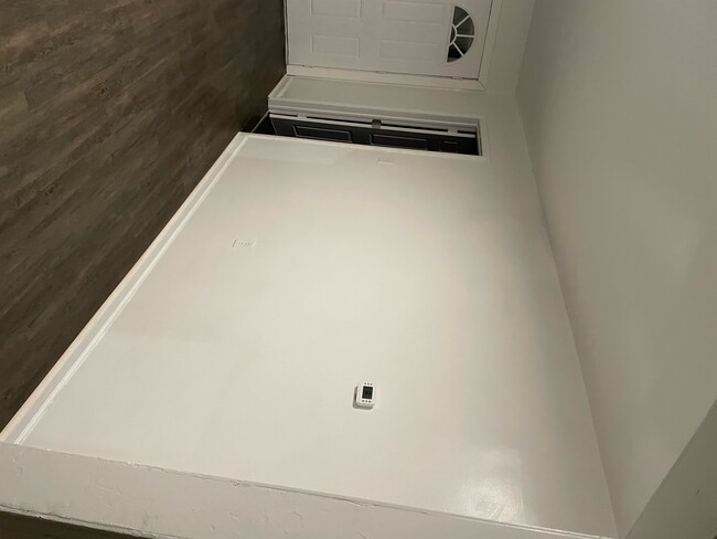 Photo - 1129 Huron St