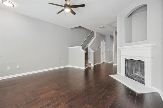 Photo - 2360 Johnson Rd NE