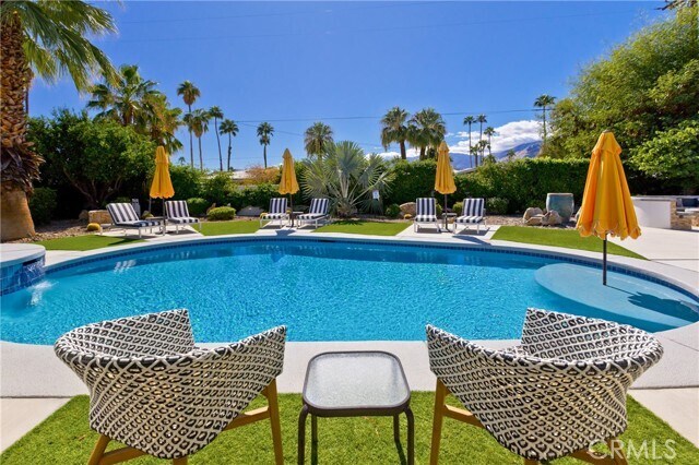 Photo - 1057 E Marshall Way