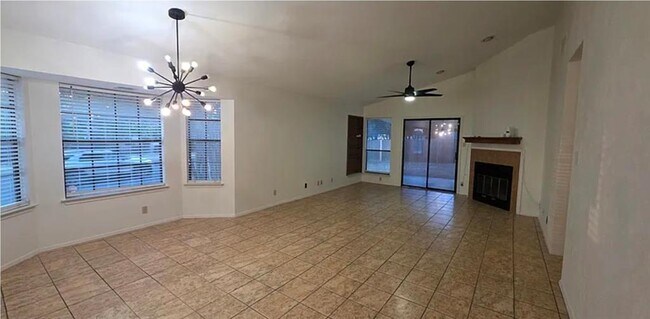 Photo - 1300 Tuffit Ln