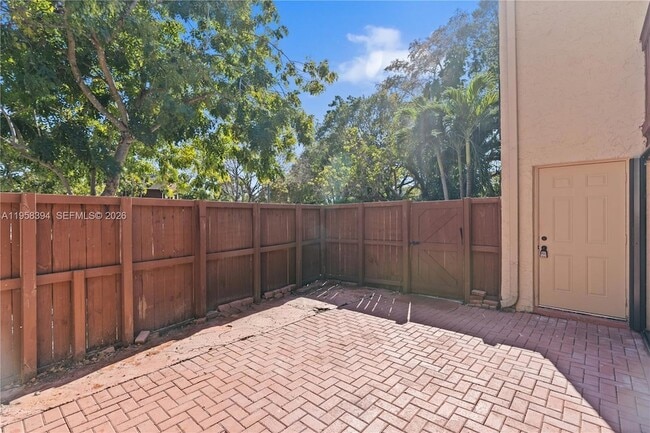 Photo - 6907 SW 115th Pl Unit D40