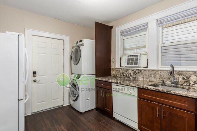 Photo - 54 Mission St Unidad Apt 2