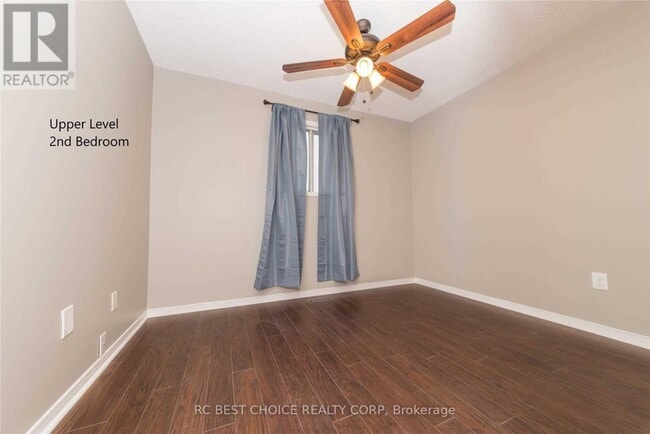 Photo - 1471 Birchcliffe Ct