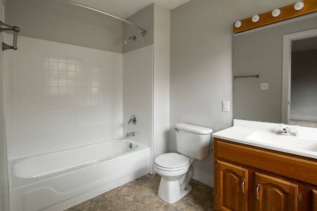 Photo - Genesee Apartments