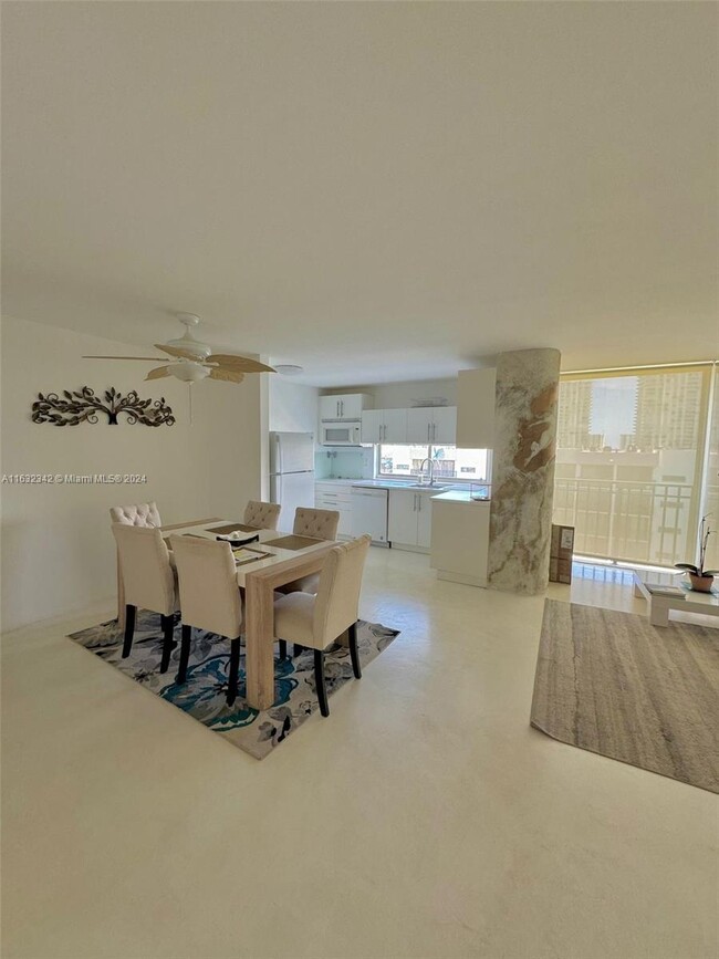 Photo - 17021 N Bay Rd Condominio Unidad 1022