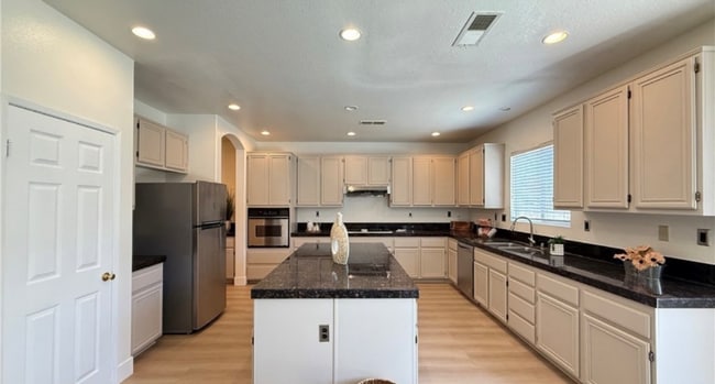 Photo - 11858 Sunstone Ct