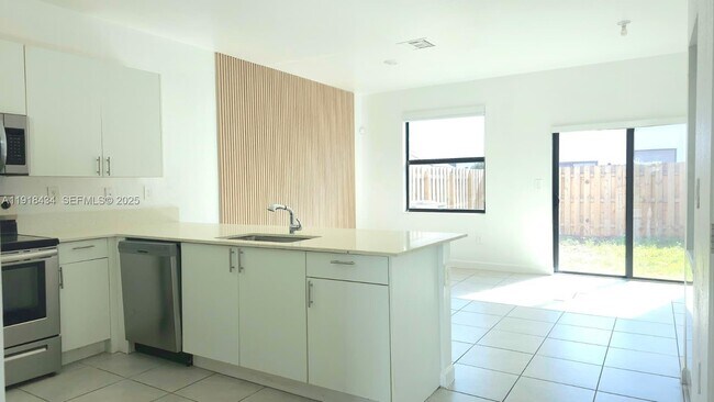 Photo - 11774 SW 246th Ln