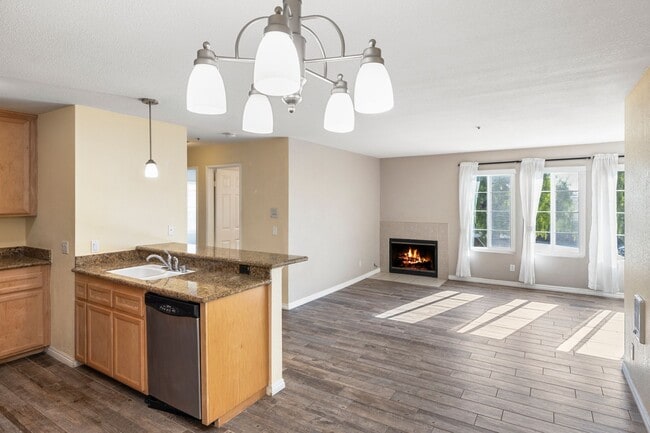 Photo - 1202 Donax Ave