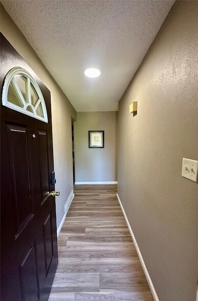 Photo - 1005 Waverly Dr