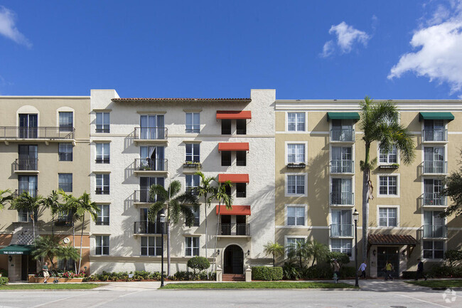 Building Photo - 630 S Sapodilla Ave Unit 318 Rental